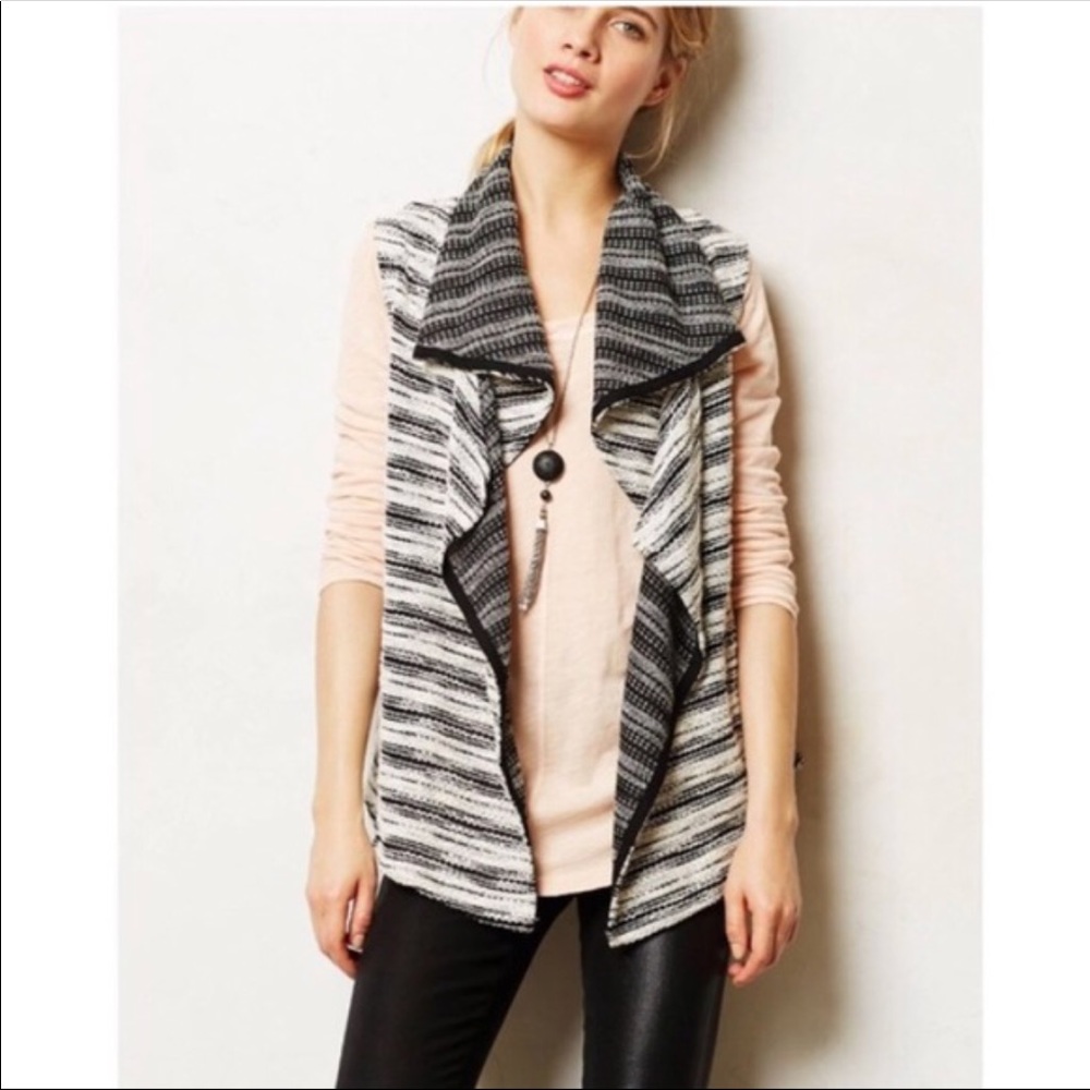 Anthropologie cardigan vest by Dolan T-Shirt